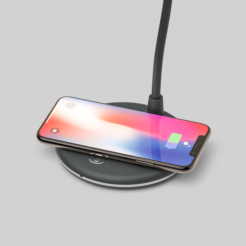 3合1 LED 燈 + 無線充電器 + 藍牙音箱